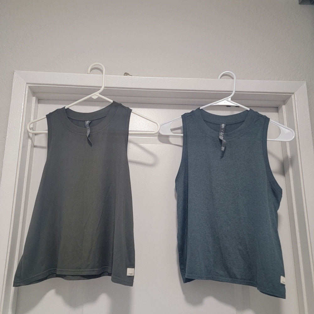 Vuori energy tank lot of 2